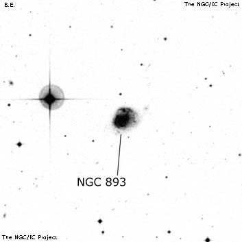 Negativní snímek oblohy NGC 893