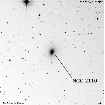 Negativní snímek oblohy NGC 2110