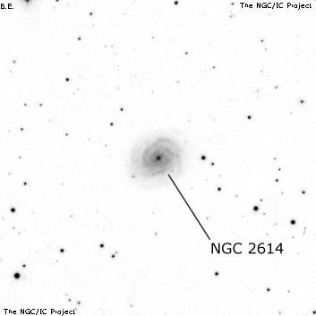 Negativní snímek oblohy NGC 2614