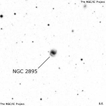 Negativní snímek oblohy NGC 2895