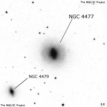 Negativní snímek oblohy NGC 4477