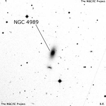 Negativní snímek oblohy NGC 4989