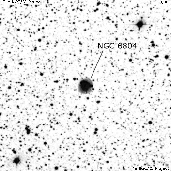 Negativní snímek oblohy NGC 6804