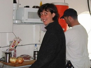 Nell a K. Mark vaří.